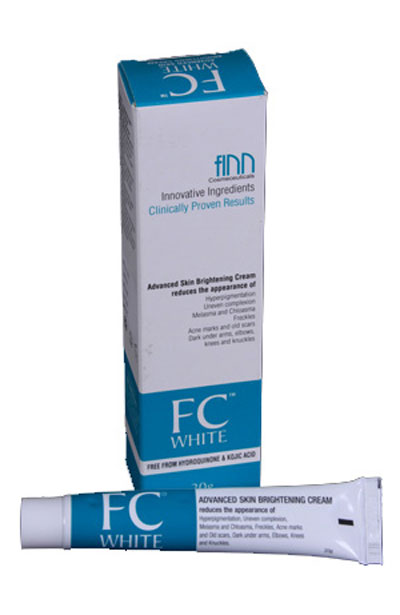  FC WHITE  Advanced Skin Brightening Cream 20g